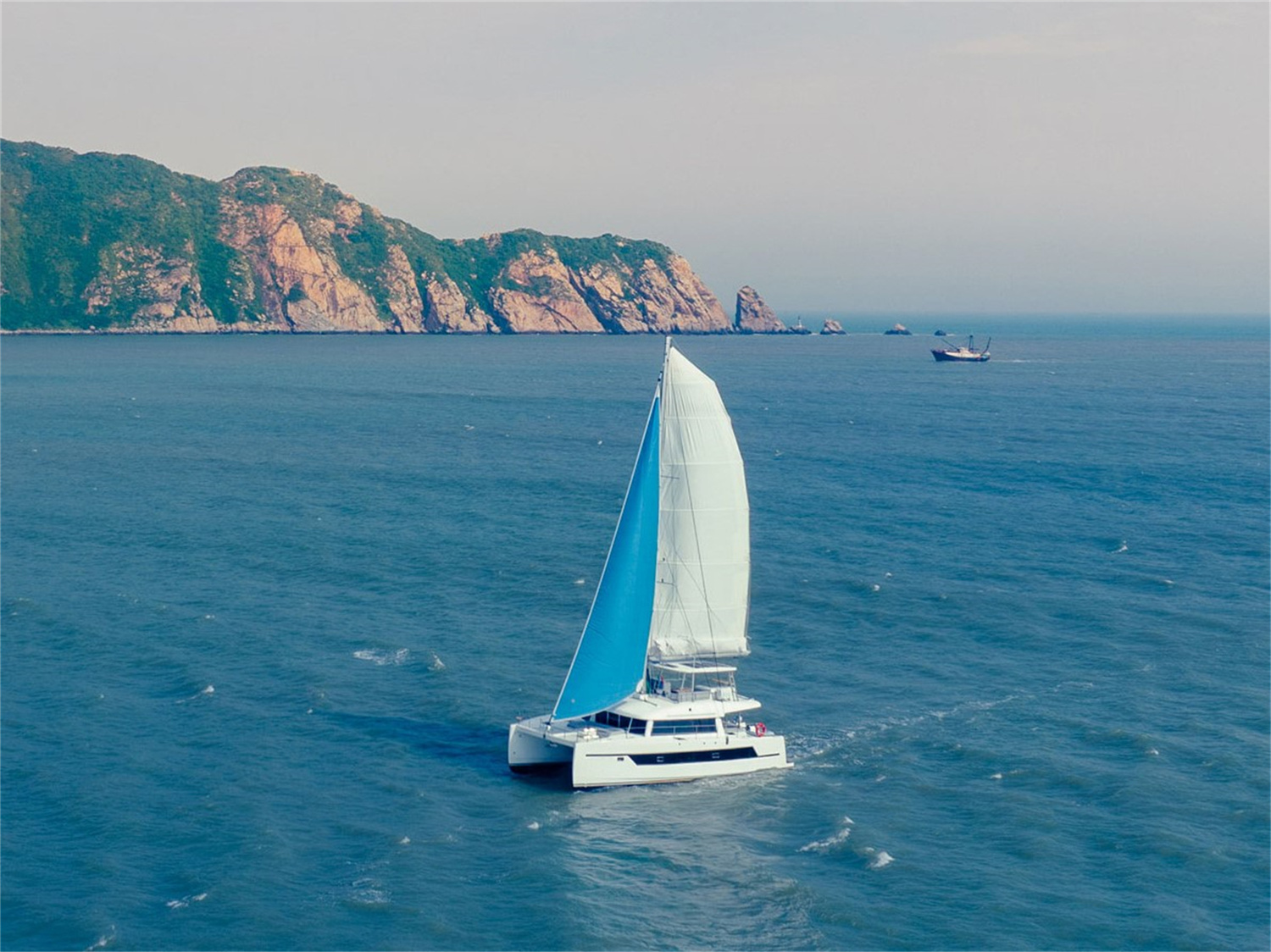 ePropulsion and HeySea Yachts Partner to Launch the New Electric-Powered Seaview 50 Catamaran