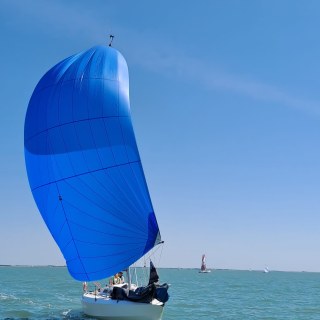 André Mauric Design - Clipper MC