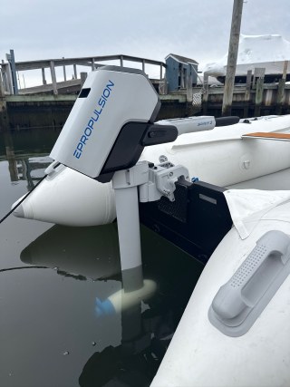 Further Customs - Laguna 330