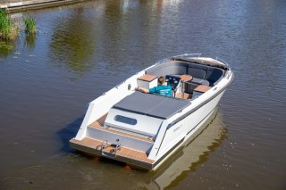 Reitdieper - 735 Tender