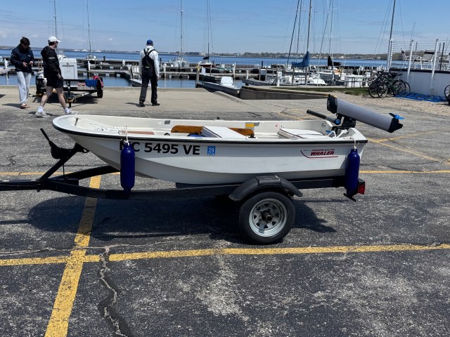 Boston Whaler - 9' Tender