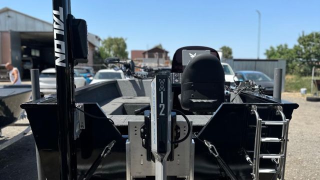 Tangiri Boat Strin 460