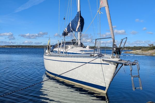 Arcona 36