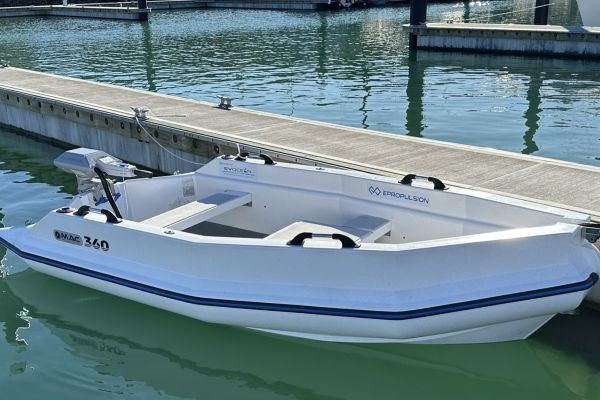 Mac Boats Mac 360