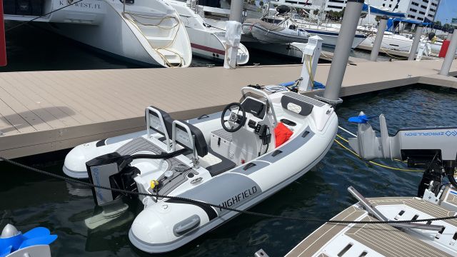 Highfield Sport 330