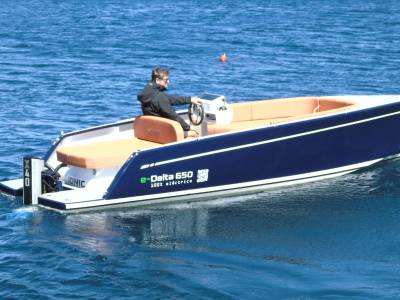 Mobilis Yachts e-Delta 650