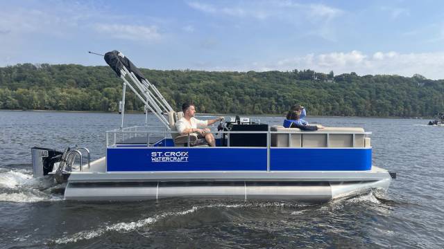 Northstar Pontoons 16'