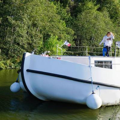 ePropulsion Partners with Boat Rental Company to Bring Sustainable Solutions to the Waterways of France