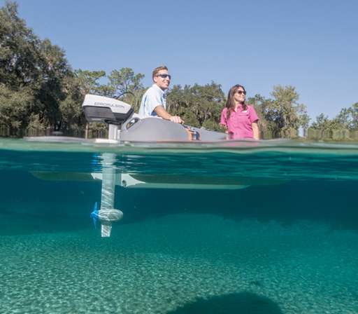 electric outboard motor