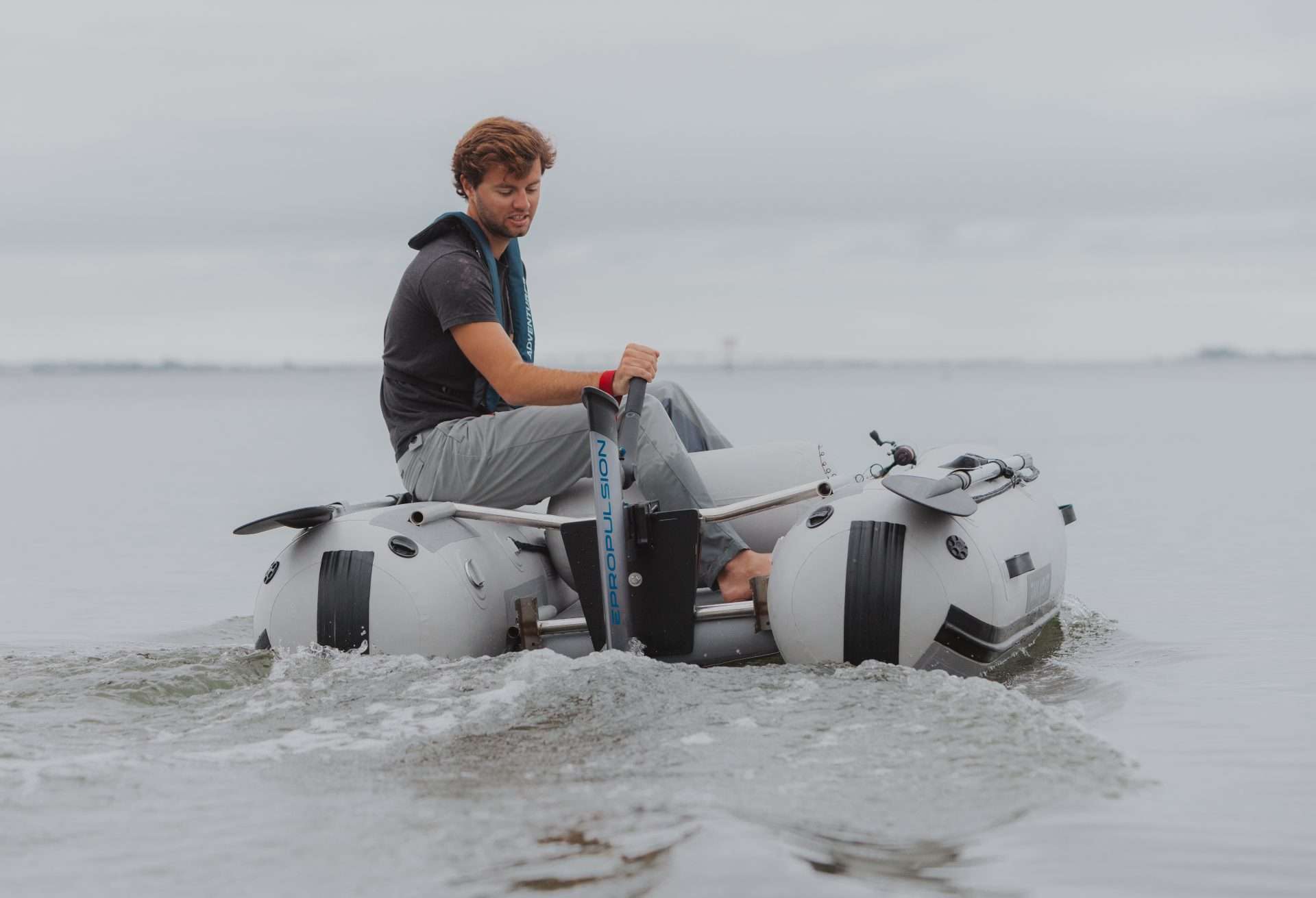 eLite | 500 W (1.5 HP Comparable) Electric Outboard Motor eLite | 500 W (1.5 HP Comparable) Electric Outboard Motor